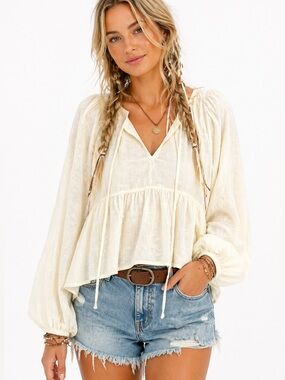 Altar'd State Cream Boho Peasant Small NWT Flowy Tie Neck Cottagecore Top